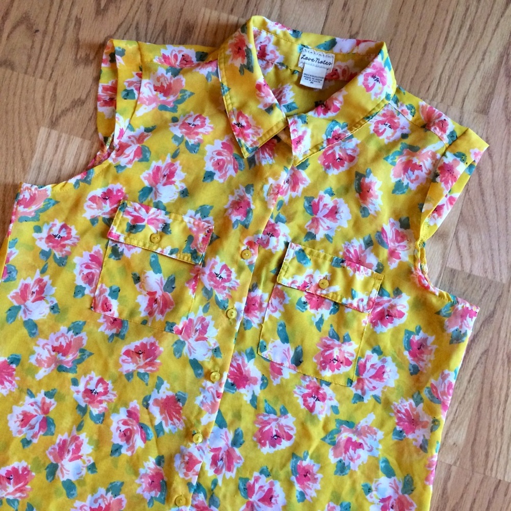 Love Notes Sleeveless Top